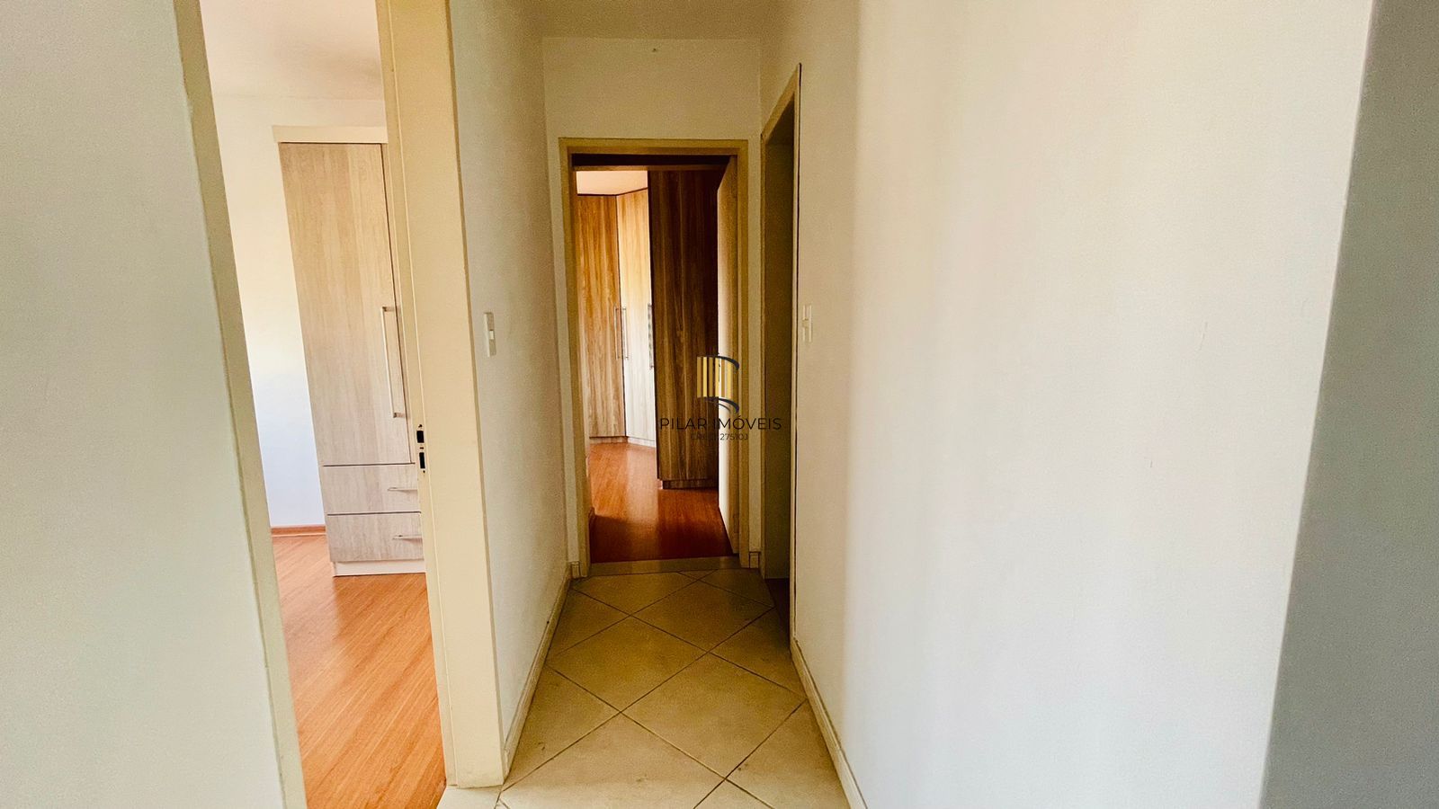 Apartamento de 2 dormitórios no Cristal