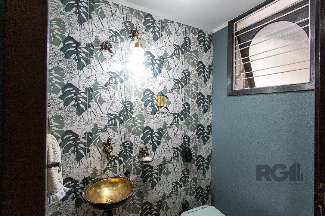 Casa 4 dormitórios no bairro Jardim Isabel