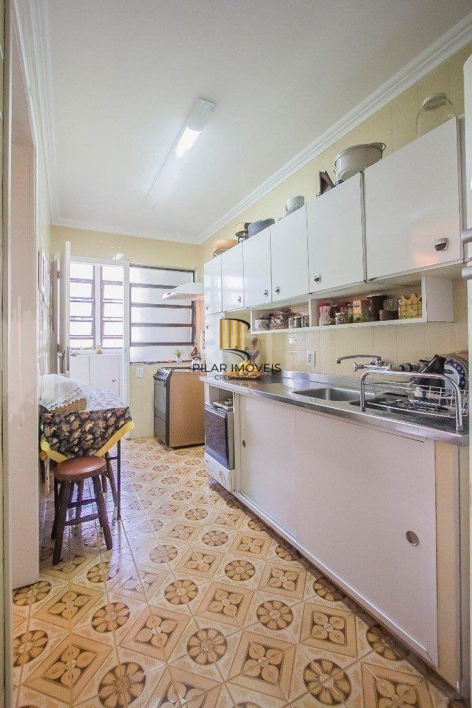 Apartamento para Venda - 124.43m², 3 dormitórios, sendo 1 suites, 2 vagas - Menino Deus