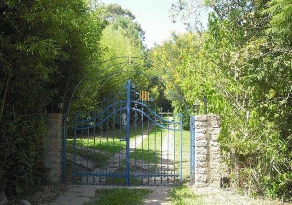 Vendo um Lindo Sítio de 22ha em Itapuã com Infraestrutura há 3 km do Parque Estadual de Itapuã - Pilar Imóveis