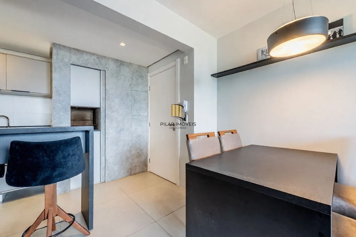 Apartamento com 53.37m², 1 dorm, Três Figueiras, Porto Alegre/RS