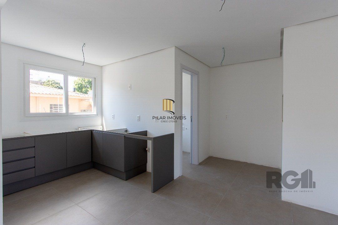 Apartamento para Venda - 143.36m², 3 dormitórios, sendo 1 suites, 2 vagas - Tristeza