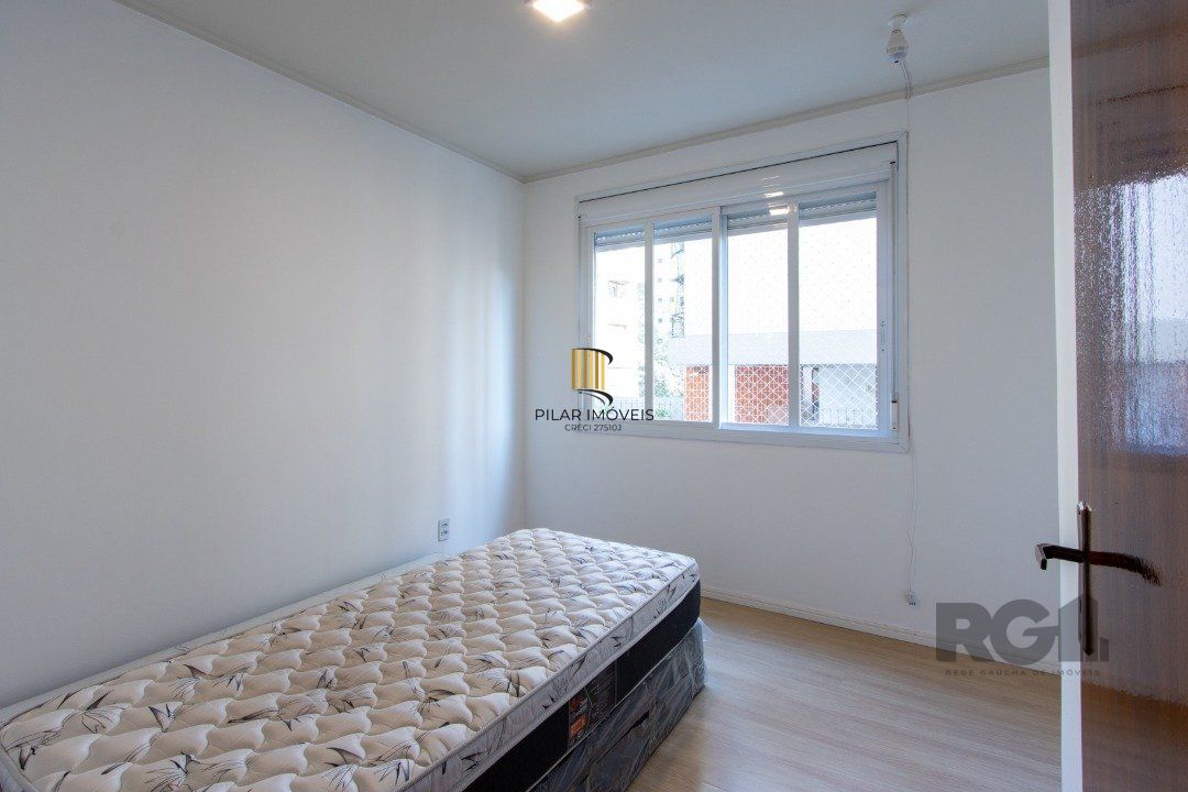 Apartamento | 2 quartos | 65,00m2 | 1 vaga | Bairro Menino Deus
