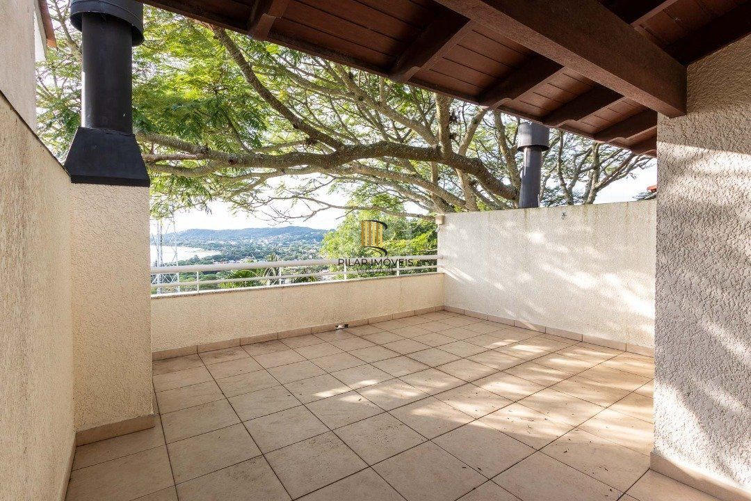 Casa para Venda - 195.96m², 3 dormitórios, sendo 1 suites, 2 vagas - Espirito Santo