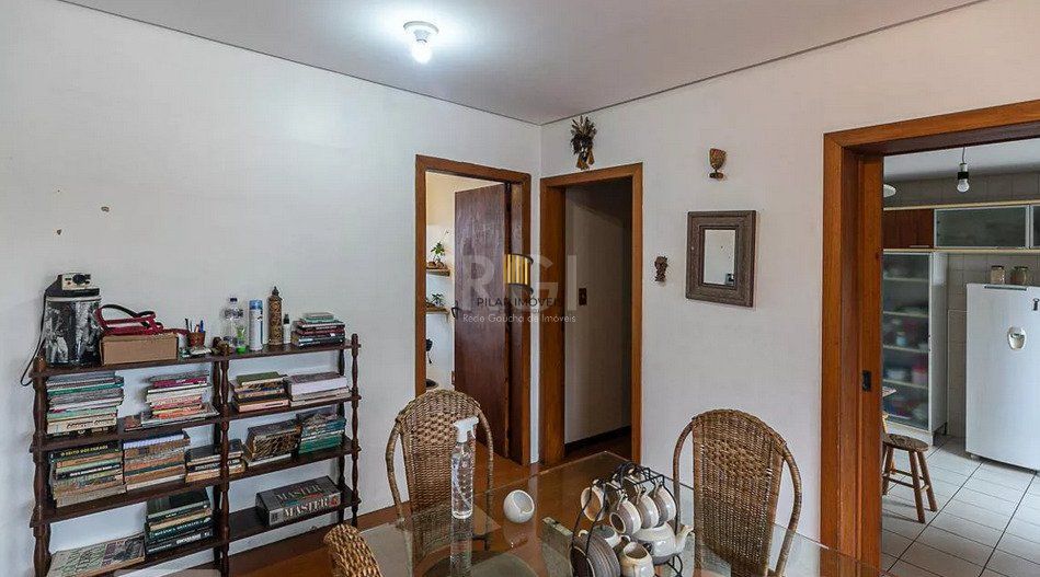Cobertura para Venda - 207m², 3 dormitórios, sendo 1 suites, 2 vagas - Santa Tereza