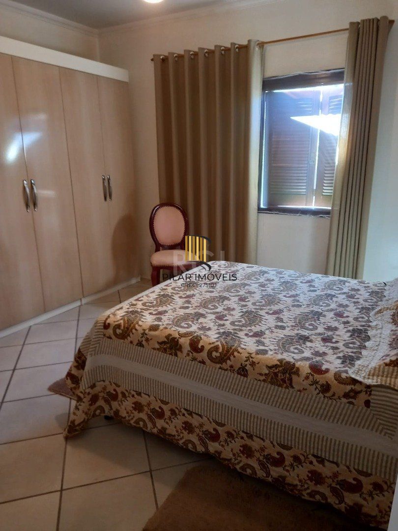 Casa para venda - 196m², 3 dormitórios - Centro de Torres/RS