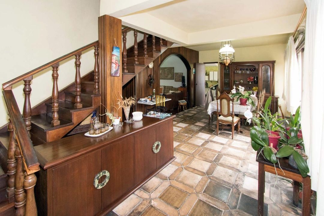 Casa para Venda - 228.93m², 4 dormitórios, sendo 3 suites, 3 vagas - Vila Assunção