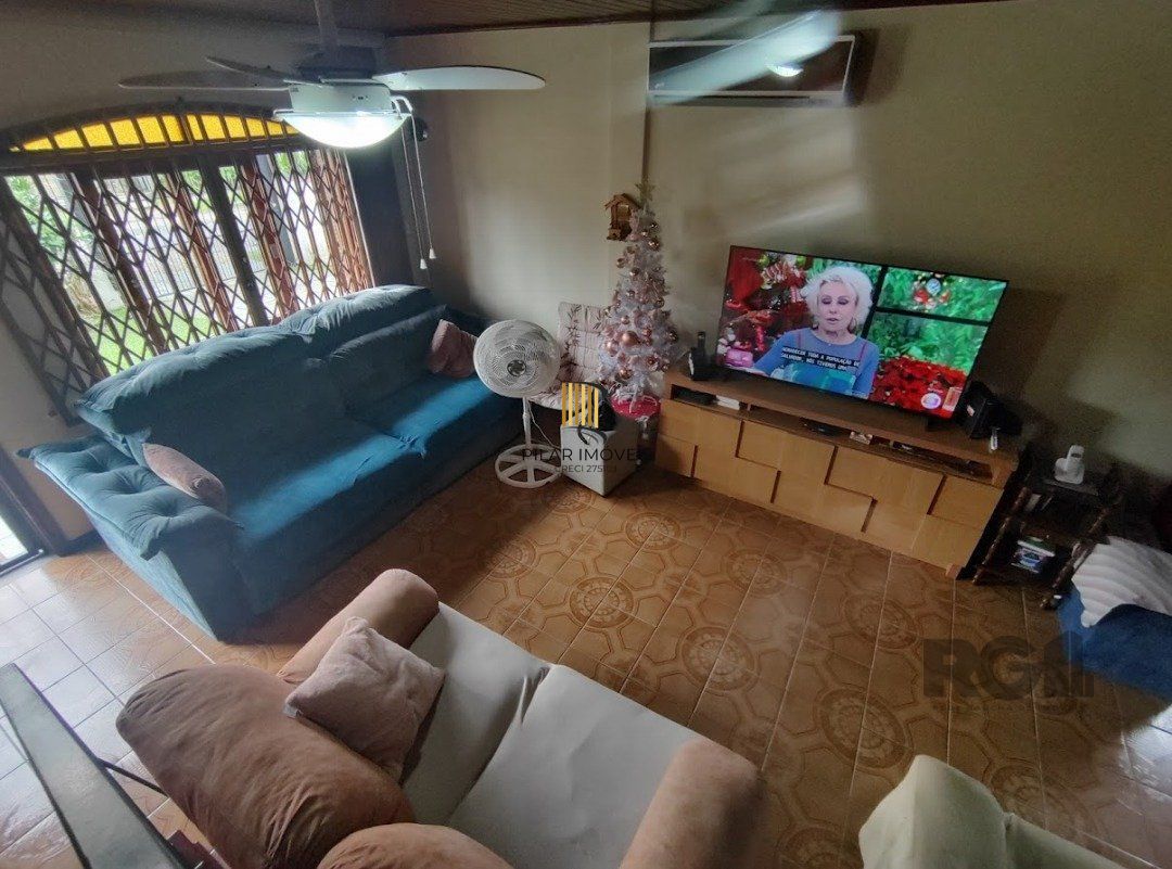 Casa para venda com 3 dormitórios no bairro Tristeza