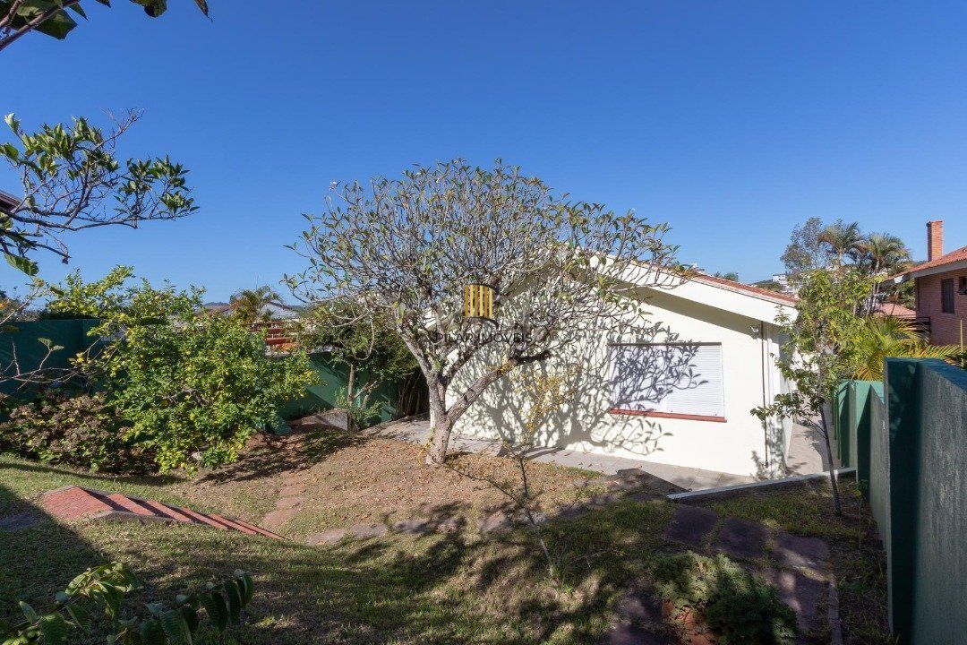 Casa 3 dormitórios no bairro Vila Assunção