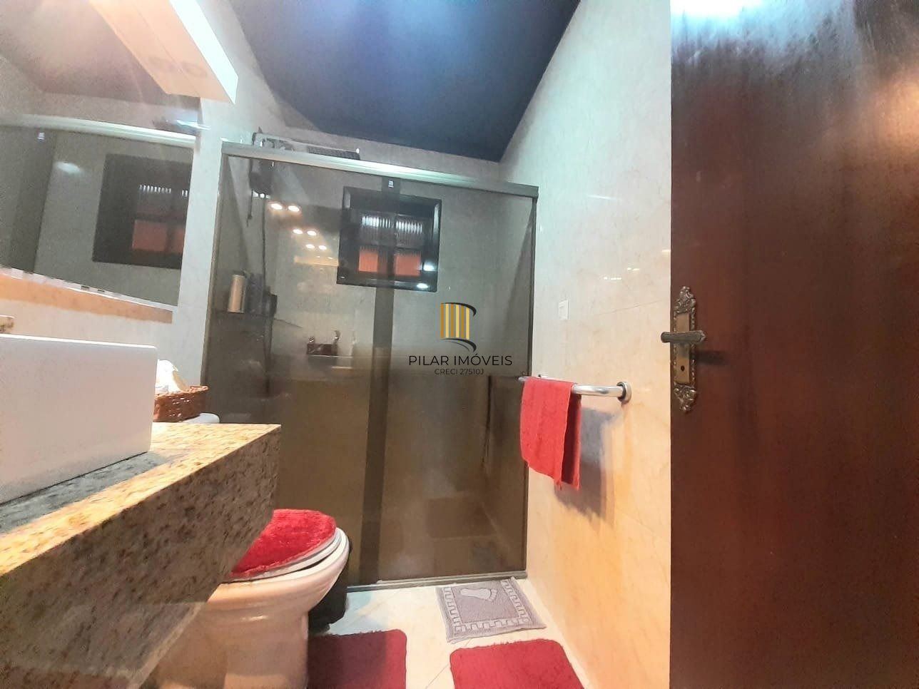Casa para Venda - 198m², 2 dormitórios, 2 vagas - Belém Novo
