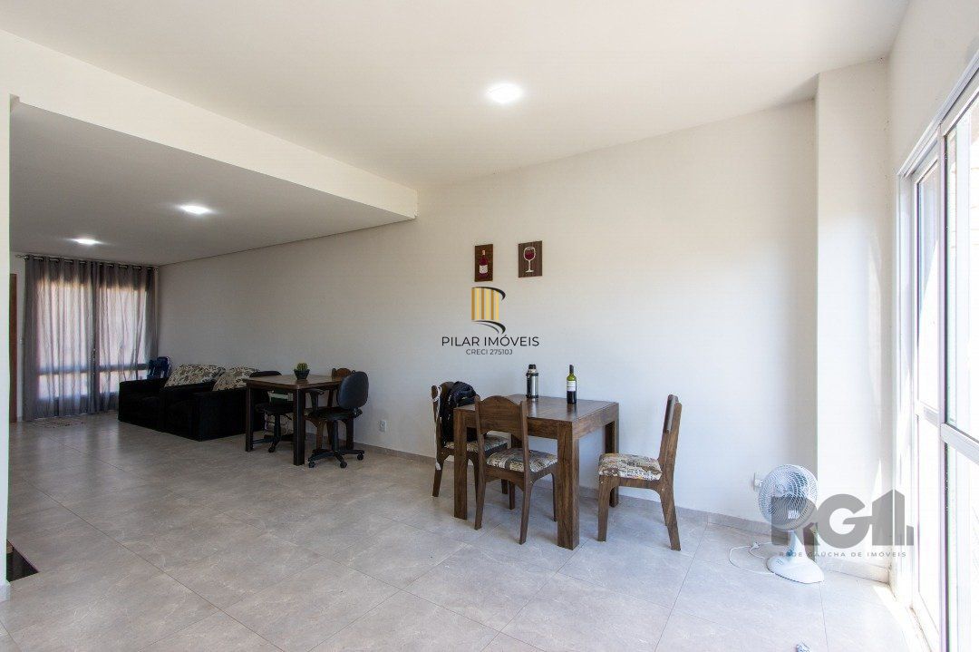 Sobrado 3 Dprmitórios Bairro Espírito Santo.