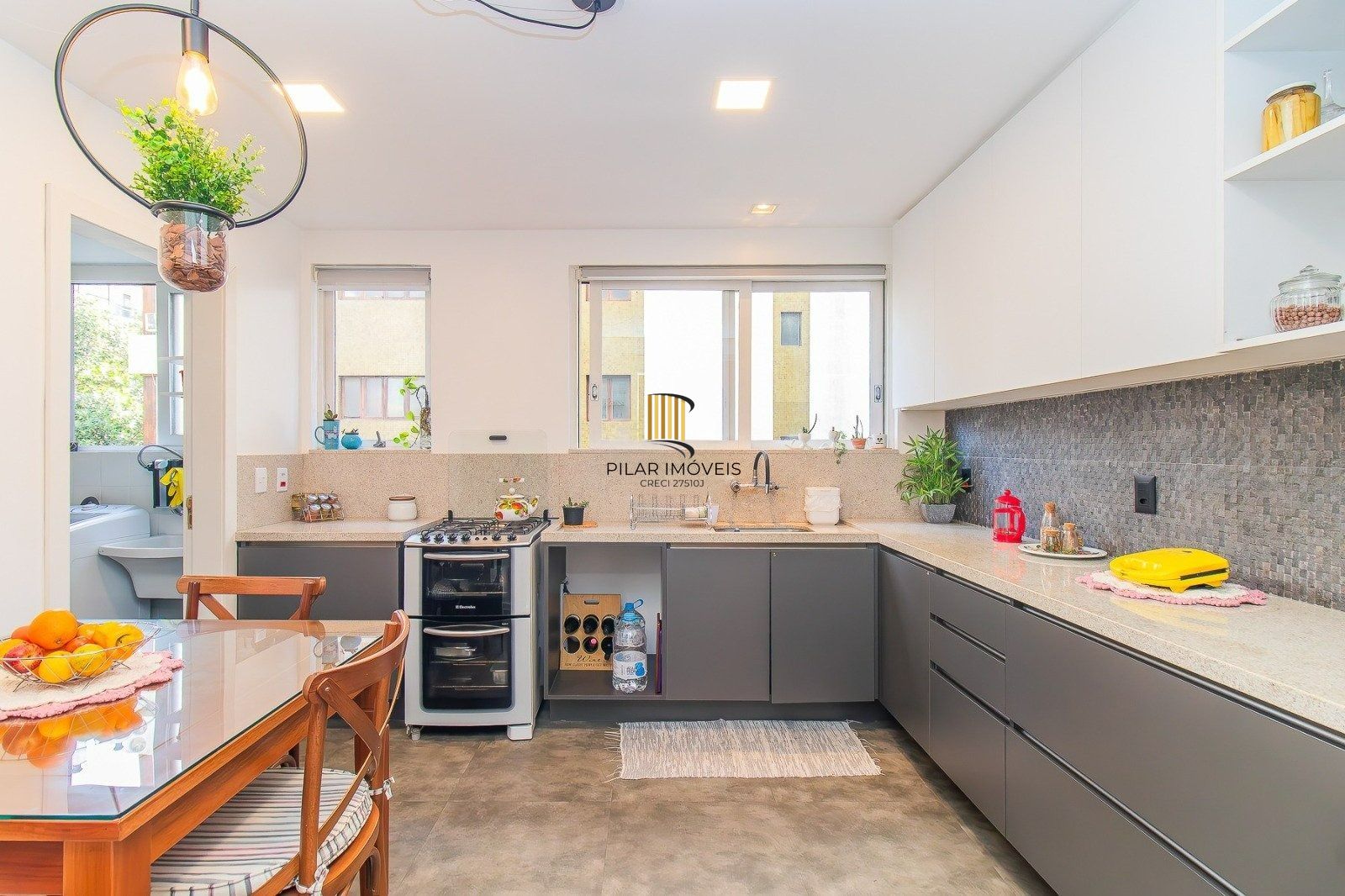 Amplo Apartamento de 127m² com 3 Dormitórios e 2 vagas