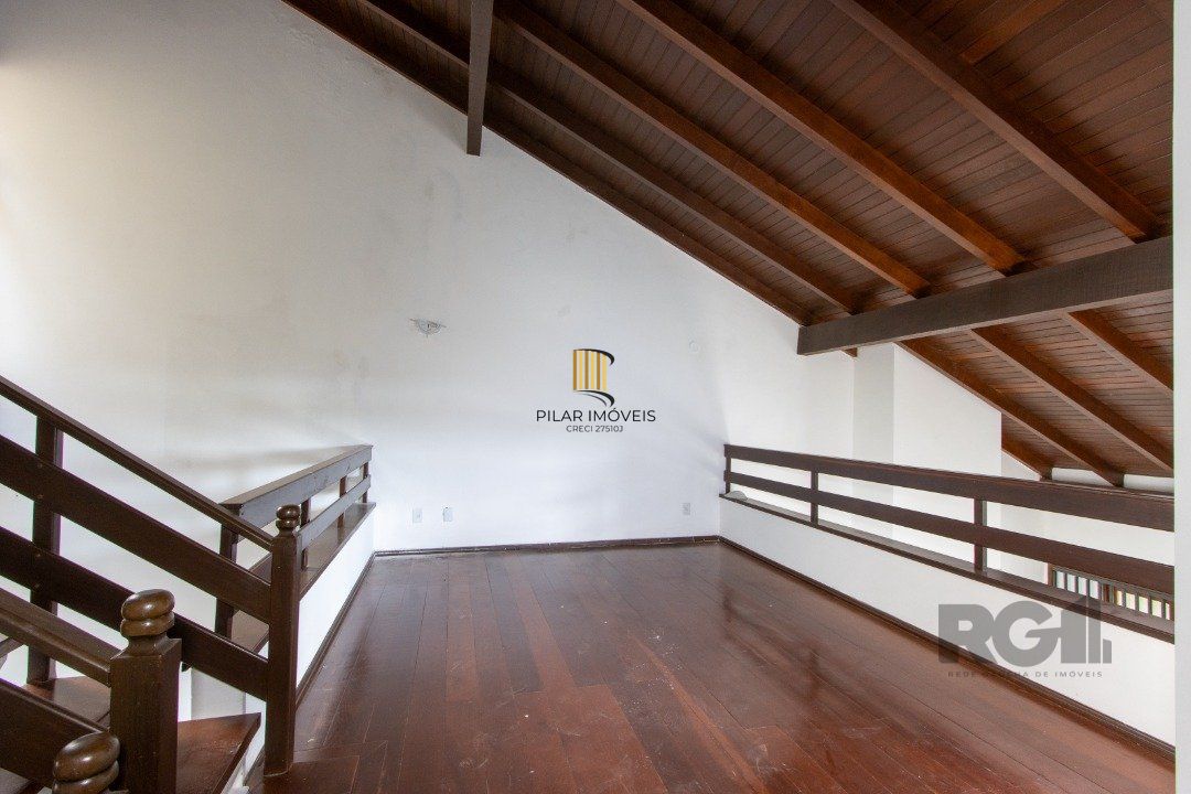 Casa de 3 dormitórios no Jardim Isabel com vista para o Guaíba.