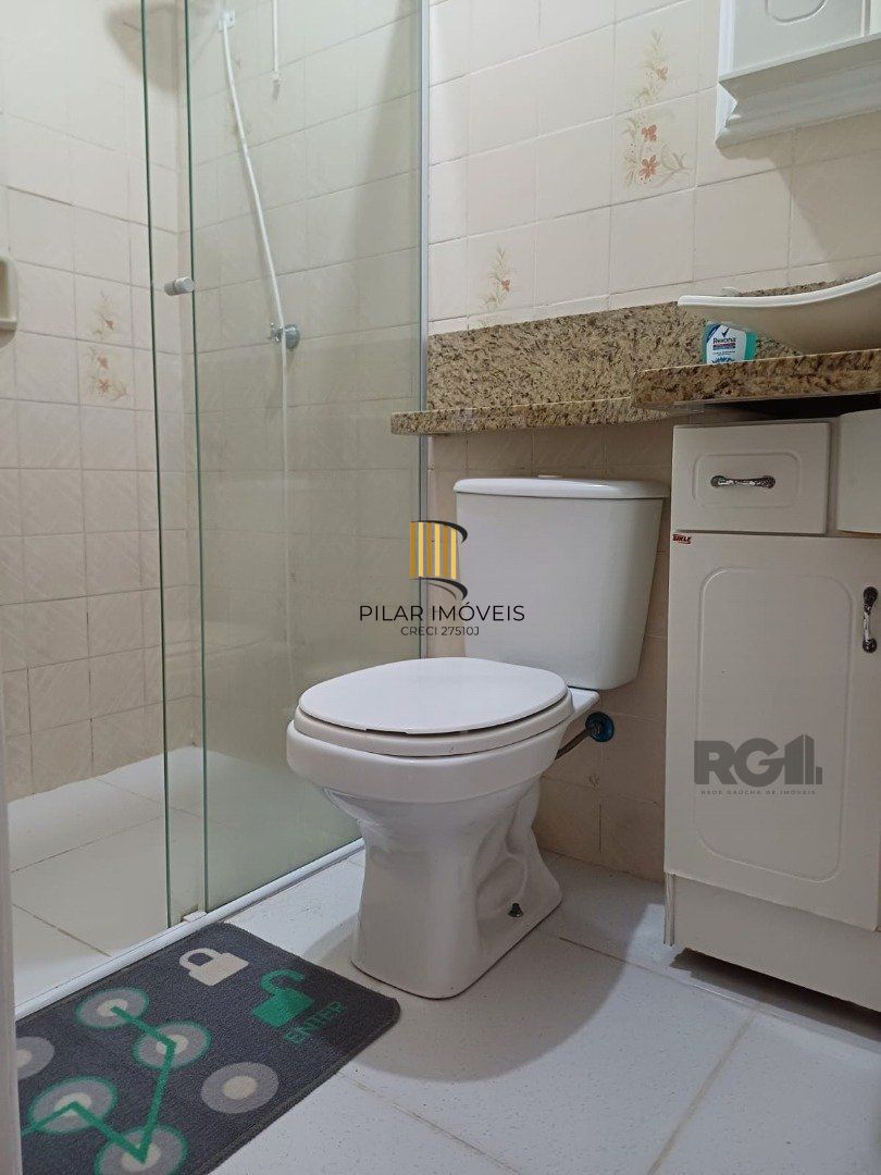 Casa de Condomínio 2 dormitórios no bairro Capão Novo