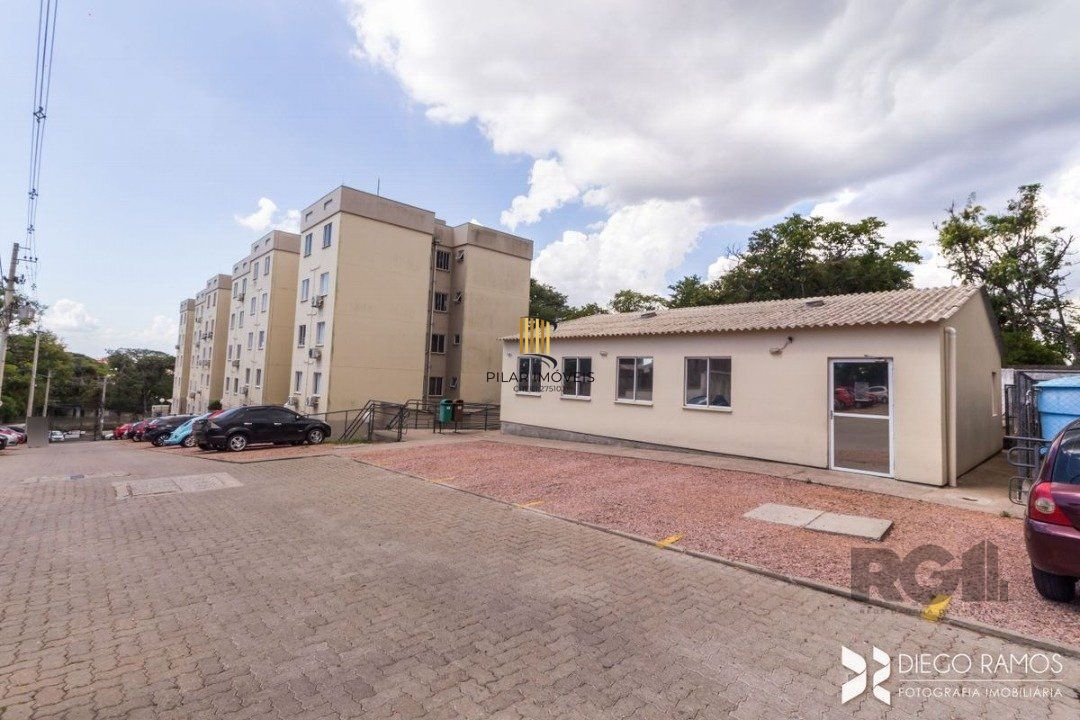 Apartamento 2 dormitórios vaga rotativa bairro Glória Porto Alegre