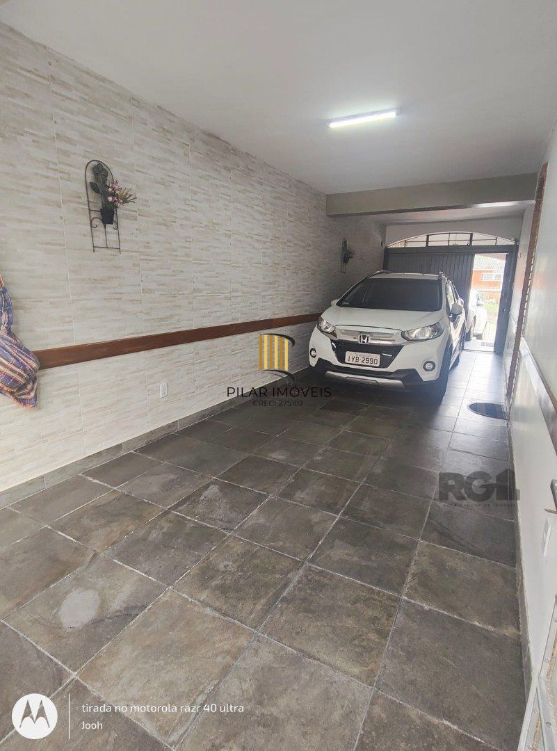 Casa 4 dormitórios no bairro Cavalhada