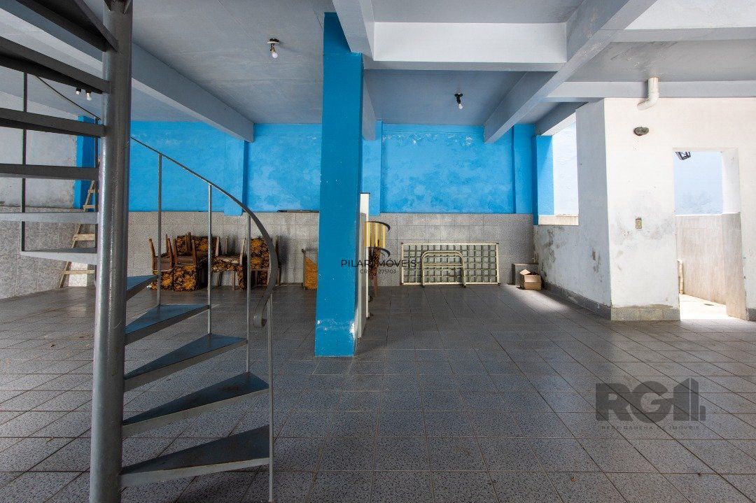 Casa 3 dormitórios no bairro Nonoai