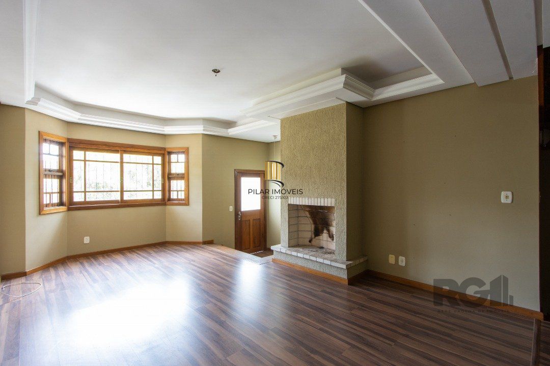 Casa 4 Dormitório(s) Bairro Tristeza - Pilar Imóveis