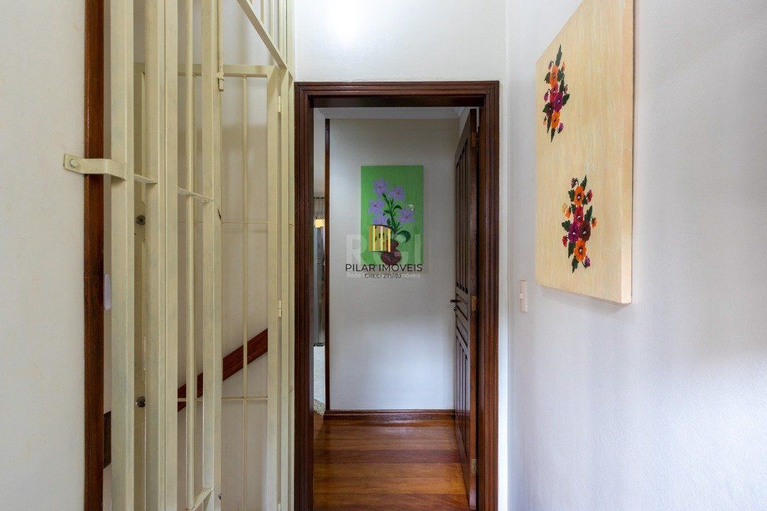 Predio para Venda - 215.37m², 0 dormitórios, Menino Deus