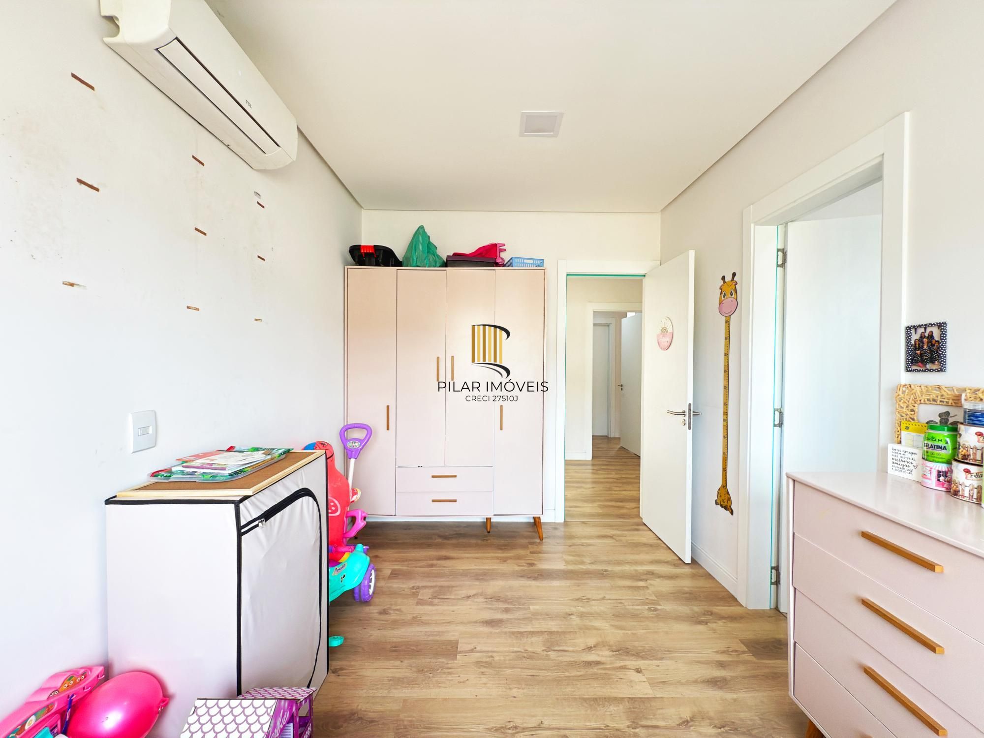 Casa de Condomínio 3 dormitórios no bairro Aberta dos Morros