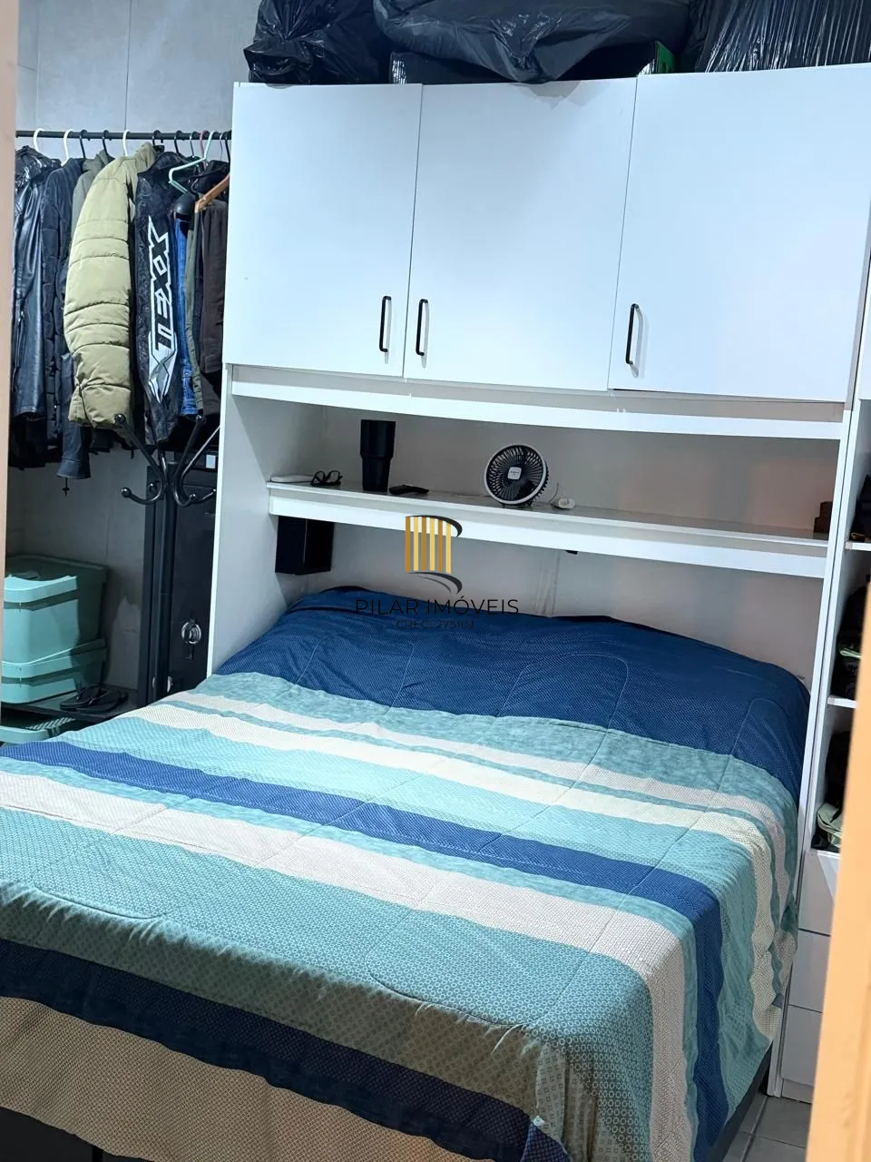 Apartamento com 30 m², bem distribuídos em 1 dormitório tipo suíte, sala de estar, cozinha e área de serviço.