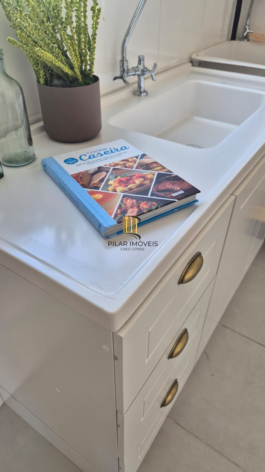 Apartamento 2 dormitórios no bairro Restinga