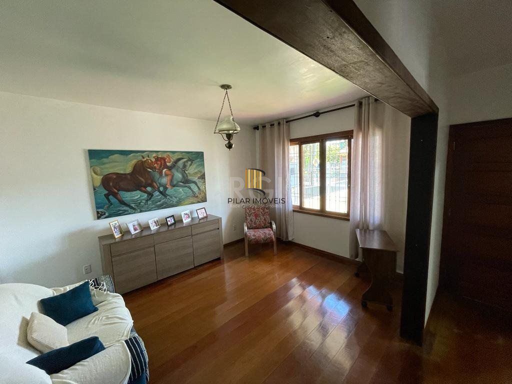 Casa 3 dormitórios no bairro Tristeza