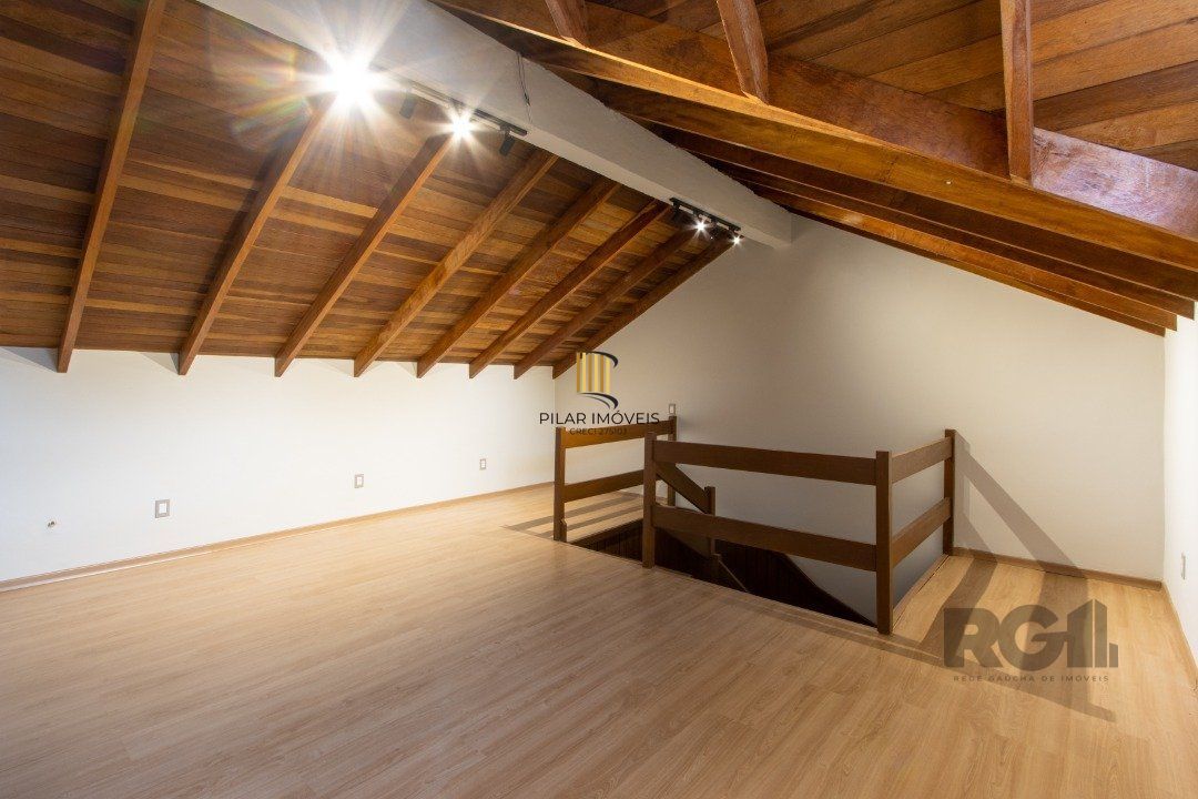 Casa 3 dormitórios à venda Ipanema  - Impecável - Totalmente reformada e mobiliada.