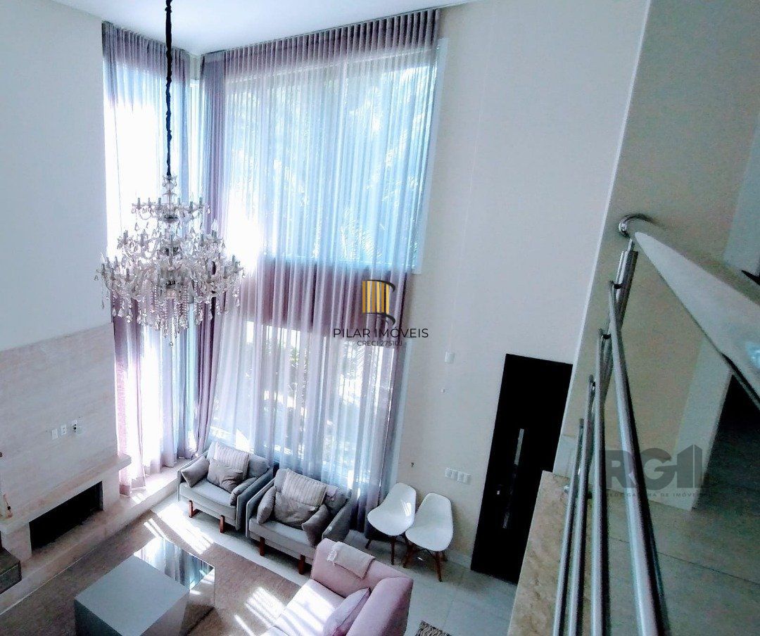 Casa de Condomínio 4 dormitórios no bairro Atlântida Sul