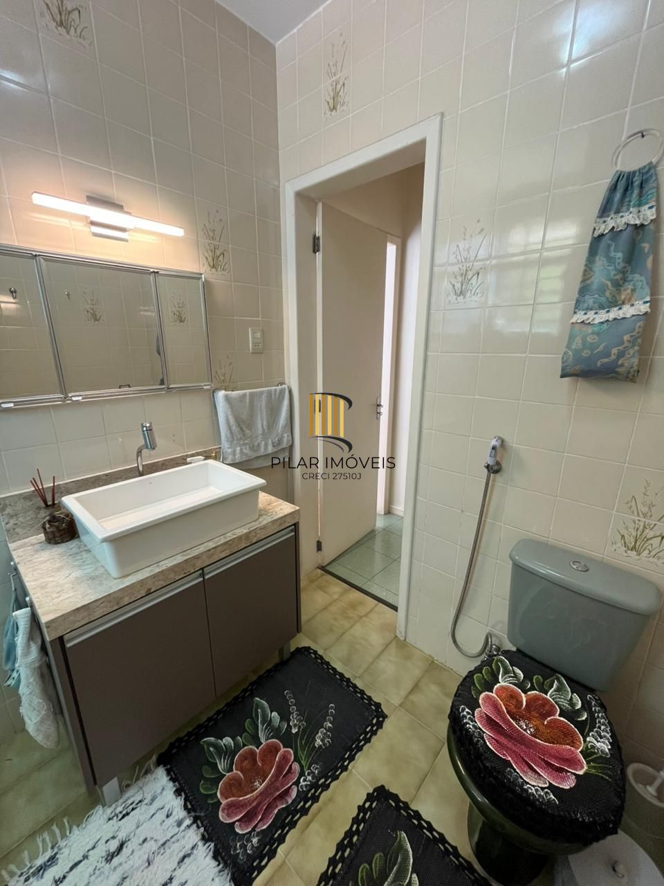 Linda casa à venda no bairro Azenha!!!