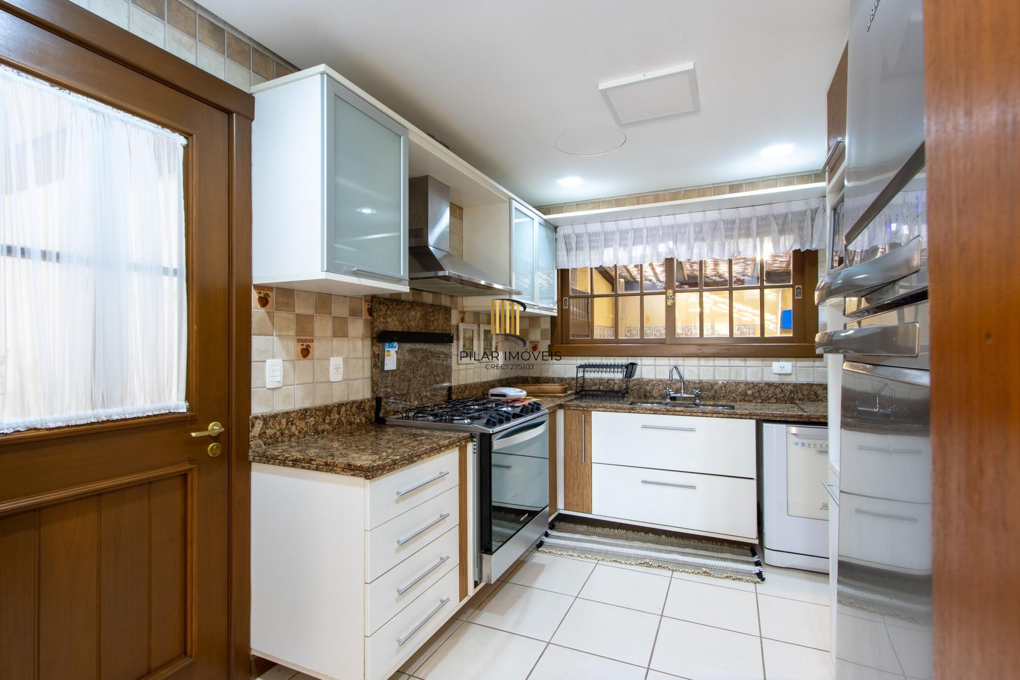 Casa Condominio 3 Dormitório(s) Bairro Terra Ville