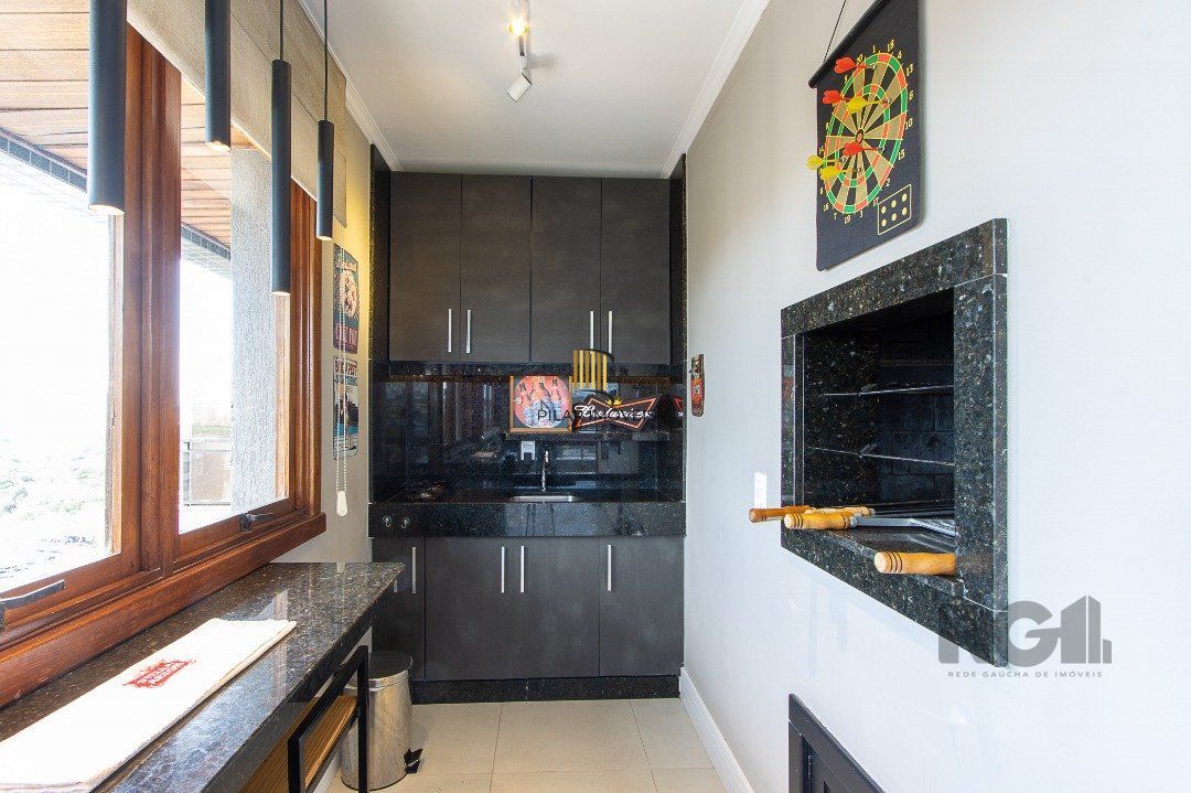 Cobertura para Venda - 209m², 3 dormitórios, sendo 1 suites, 2 vagas - Bela Vista
