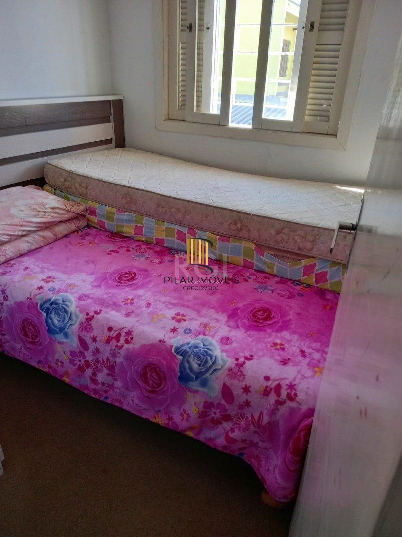 Casa 4 dormitórios no bairro Hípica