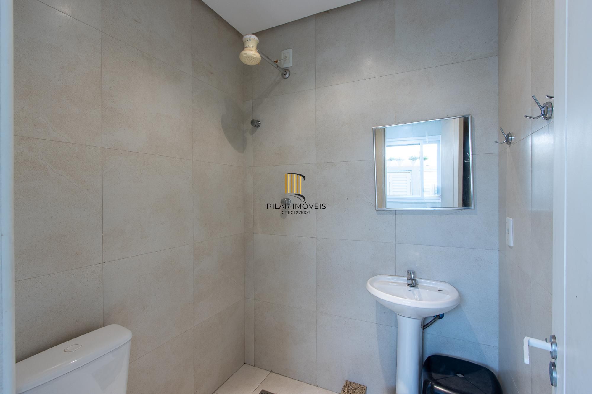 Casa de Condomínio 4 dormitórios no bairro Belém Novo