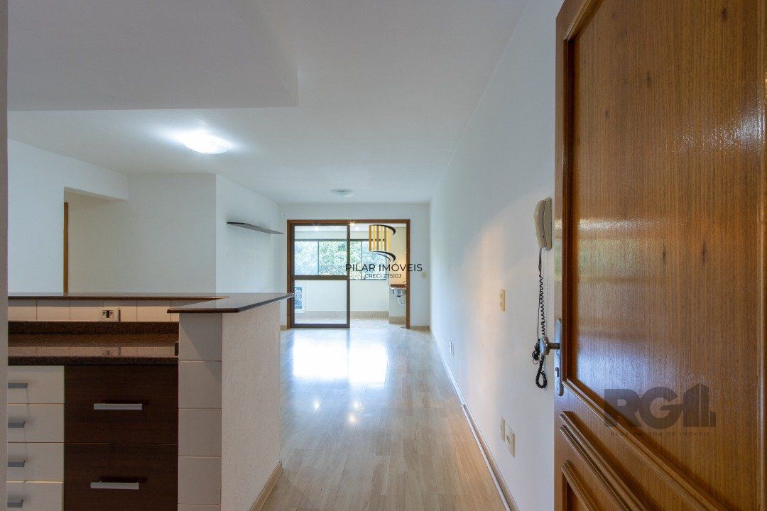 Apartamento 3 dormitórios e 2 vagas na Tristeza