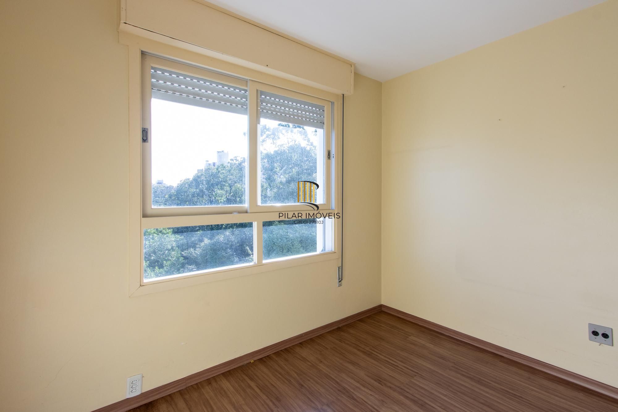 Apartamento de 2 dormitórios e uma vaga,  com infraestrutura