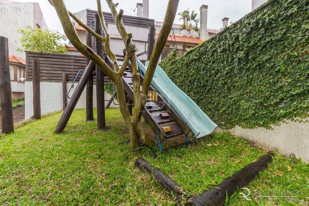 Casa Condominio para Venda - 239.9m², 3 dormitórios, Santa Tereza