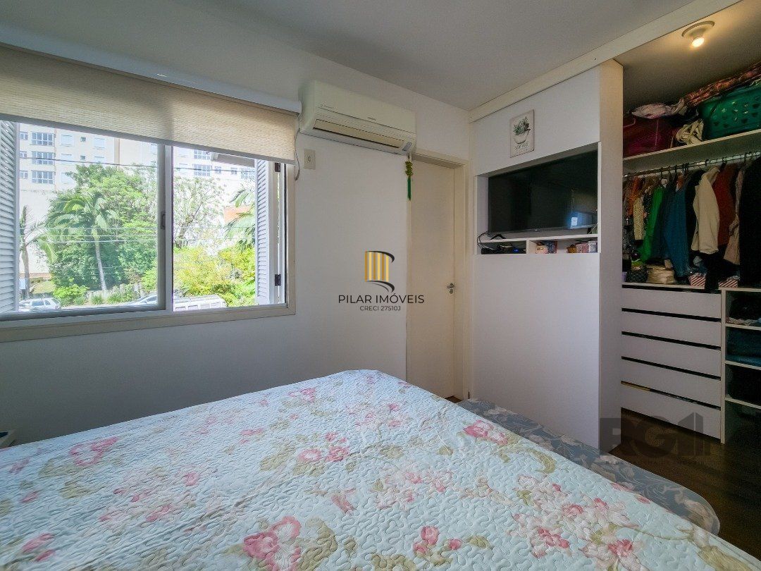Casa de Condomínio 3 dormitórios no bairro Vila Nova