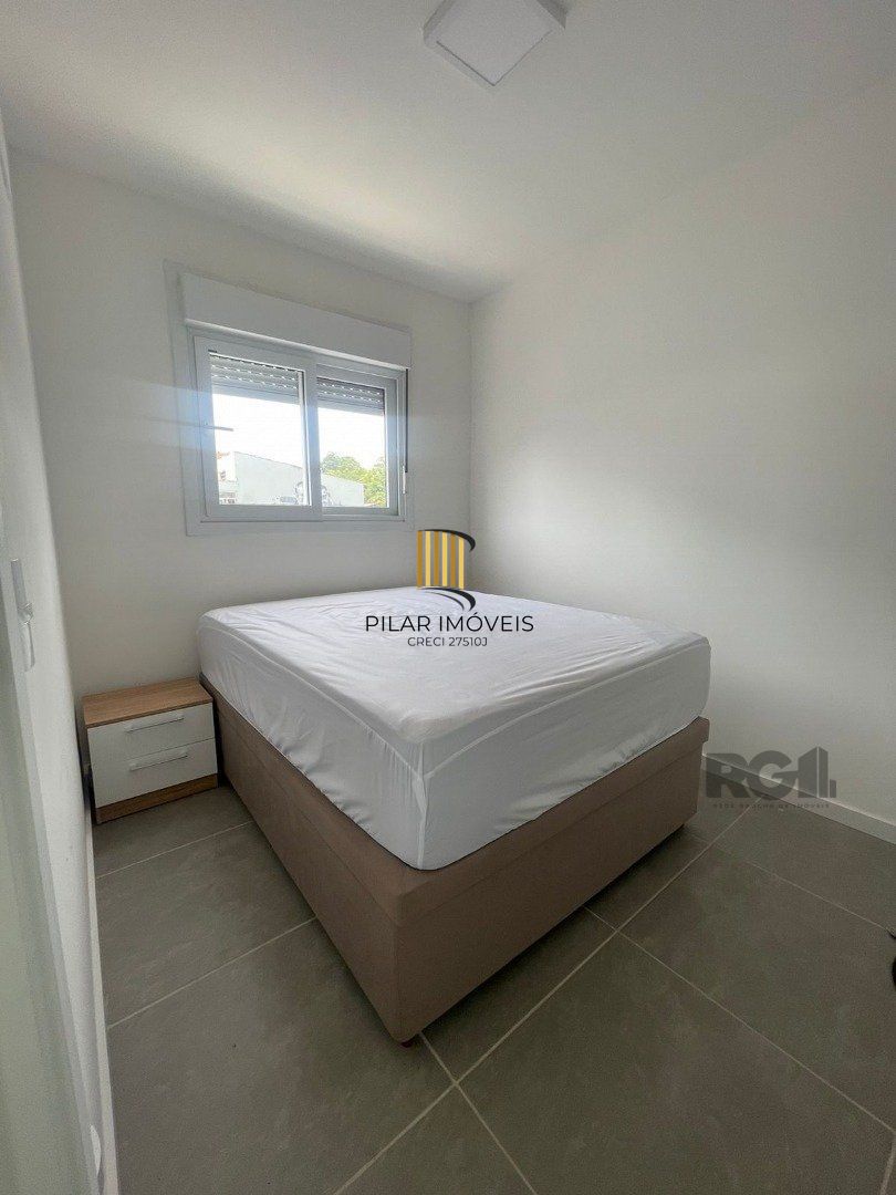 Apartamento 2 dormitórios no bairro Glória