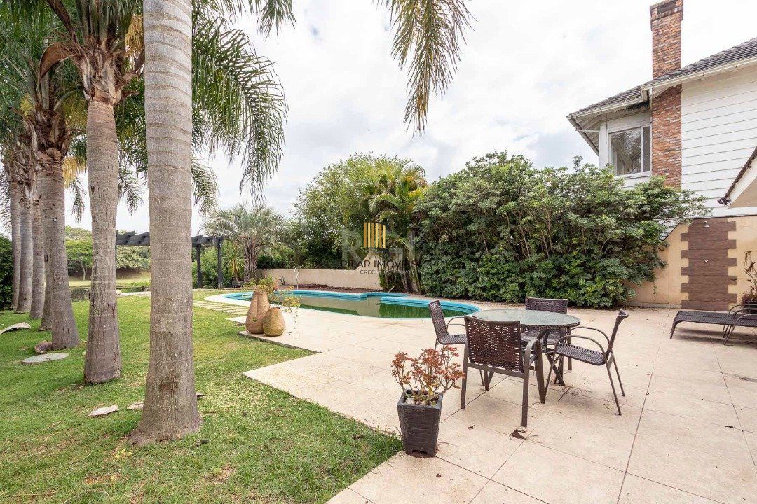 Casa de Condomínio 4 dormitórios no bairro Belém Novo