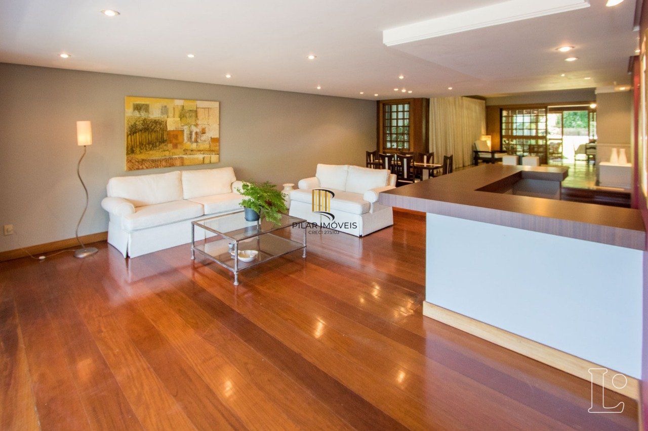 Casa para Venda - 427m², 4 dormitórios, sendo 1 suites, 4 vagas - Jardim Isabel