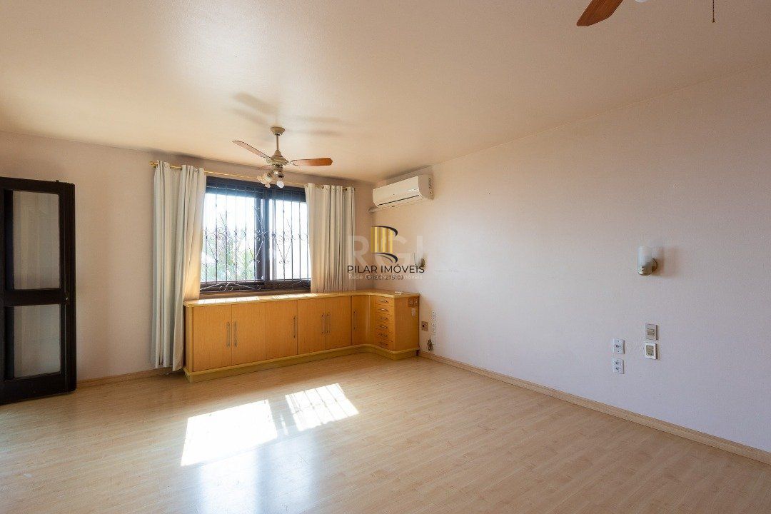 Casa para Venda - 500m², 4 dormitórios, sendo 1 suites, 4 vagas - Vila Conceição