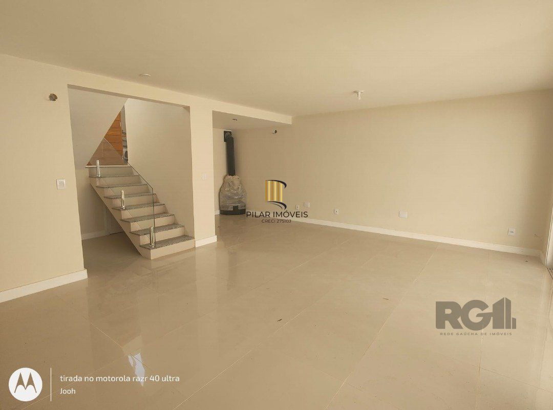 Casa em Condomínio fechado com 3 dormitórios no bairro Vila Nova em Porto Alegre, RS