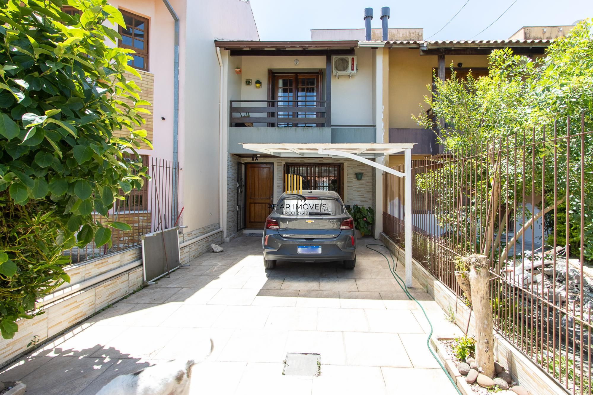 Casa para Venda - 110.14m², 2 dormitórios, sendo 1 suites, 2 vagas - Hípica