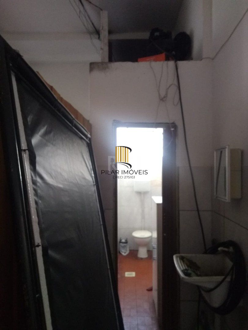 Loja para Venda - 75.62m², 0 dormitórios, Cavalhada