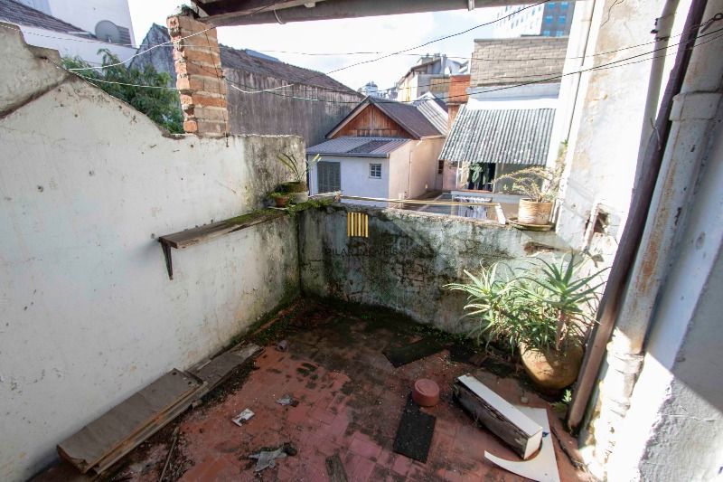 Casa para Venda - 144m², 5 dormitórios, Independência