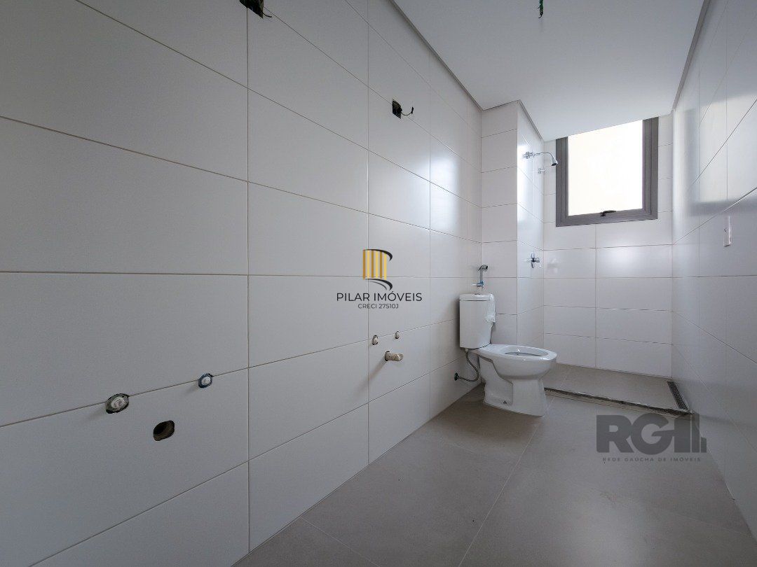 Apartamento com 145m² e 3 dormitórios no bairro Tristeza em PORTO ALEGRE para Comprar