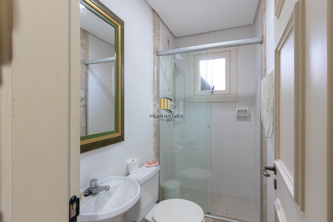 Casa Condominio para Venda - 400m², 3 dormitórios, sendo 3 suites, 1 vaga - Terra Ville