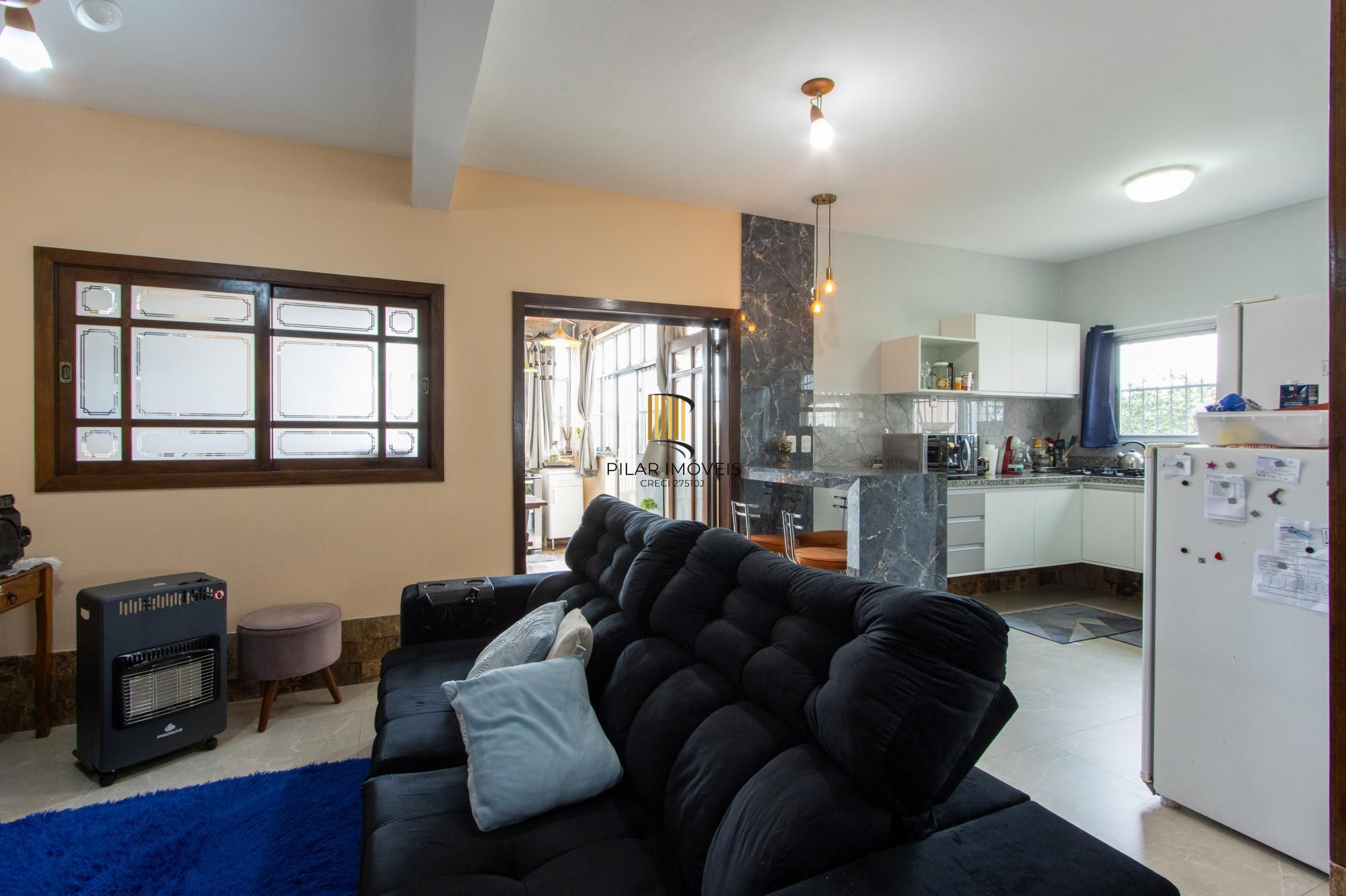 Casa 3 dormitórios no bairro Vila Nova