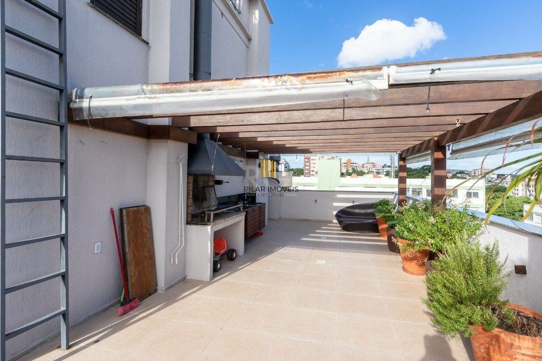 Cobertura para Venda - 444.3m², 3 dormitórios, sendo 1 suites, 4 vagas - Tristeza